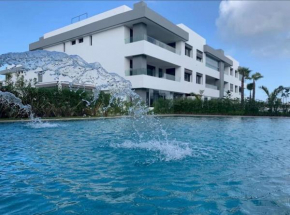 Plongez dans le luxe appartement avec piscine